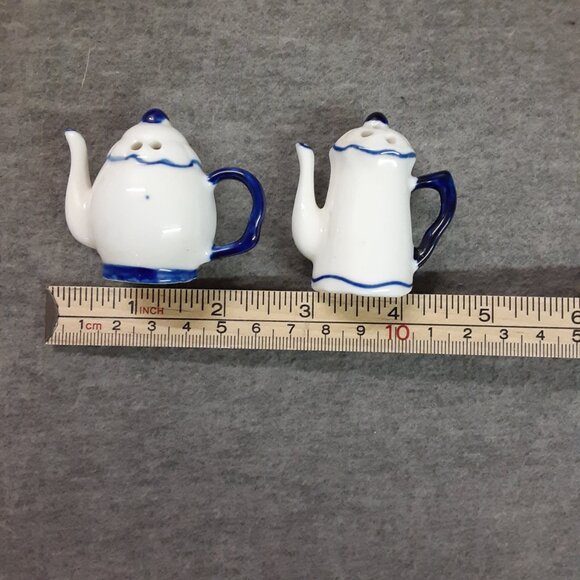 Mini White/Cobalt Blue Salt/Pepper Shakers 2x1.75" Stopper Dutch/Delftware Style - Picture 3 of 7
